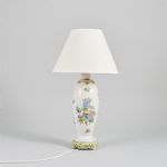 1360 2388 TABLE LAMP